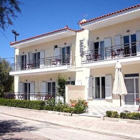 Arisvi Hotel Skala Kallonis Exterior photo